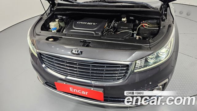 Kia Canival 2018 — photo 6