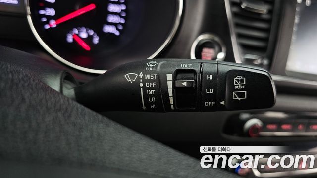 Kia Canival 2018 — photo 27
