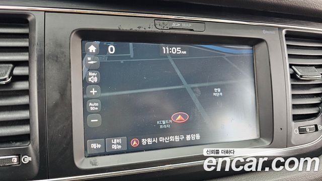 Kia Canival 2018 — photo 30