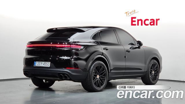 Porsche Cayenne 2026 — photo 2
