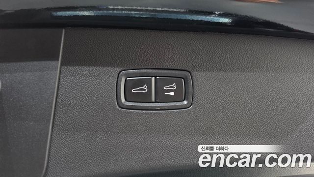 Porsche Cayenne 2026 — photo 24