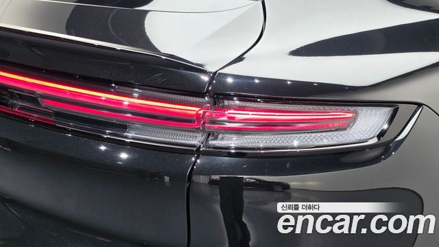 Porsche Cayenne 2026 — photo 9