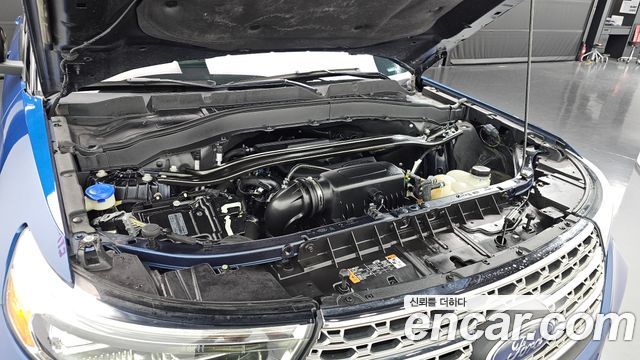 Ford Explorer 2020 — photo 6