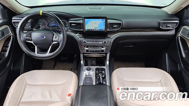 Ford Explorer 2020 — photo 10
