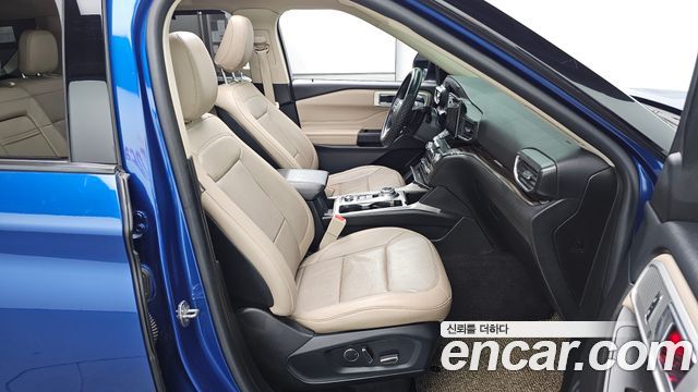 Ford Explorer 2020 — photo 13