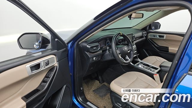 Ford Explorer 2020 — photo 17