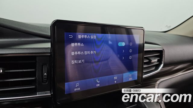 Ford Explorer 2020 — photo 21