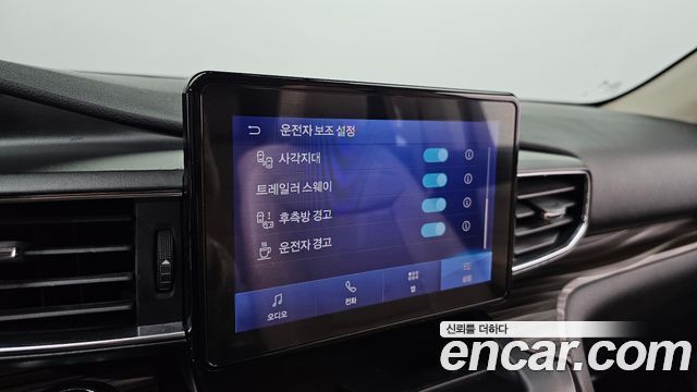 Ford Explorer 2020 — photo 22