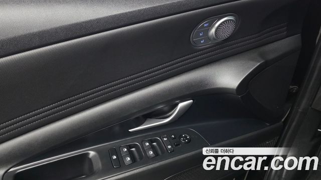 Hyundai AVANTE 2021 — photo 12