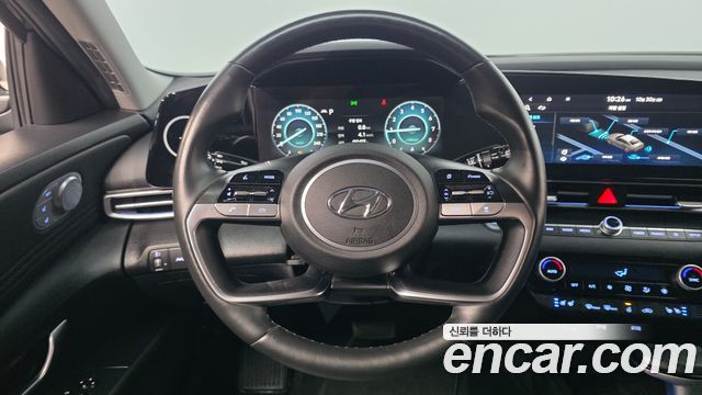 Hyundai AVANTE 2021 — photo 14
