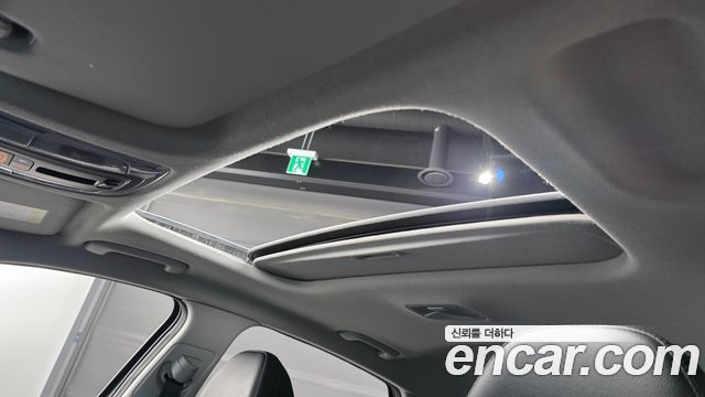 Hyundai AVANTE 2021 — photo 18