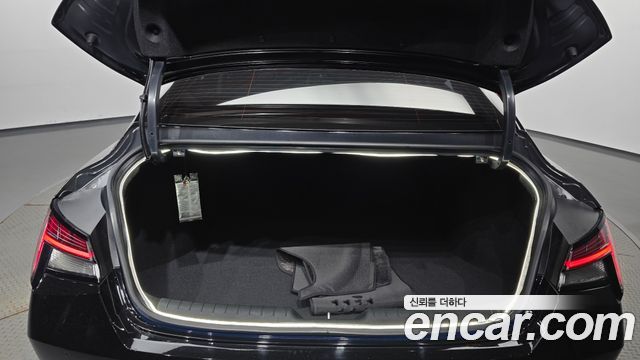 Hyundai AVANTE 2021 — photo 20