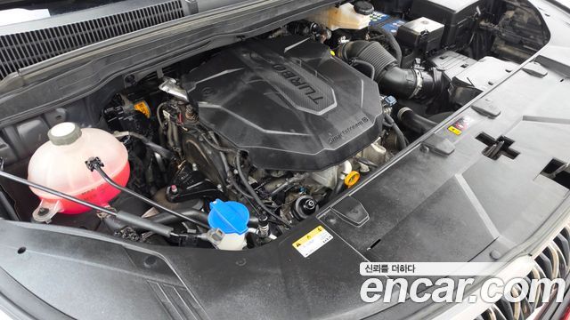Kia Canival 2023 — photo 6