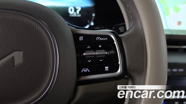 Kia Canival 2023 — photo 22