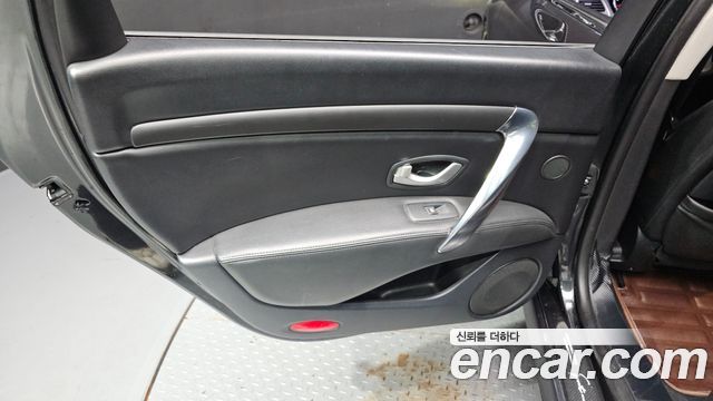 Renault Korea SM7 2016 — photo 15