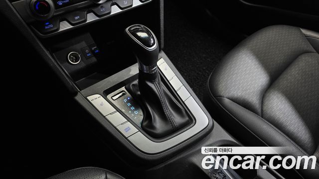 Hyundai AVANTE 2019 — photo 9