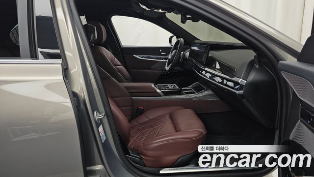 BMW 7-Series 2024 — photo 17