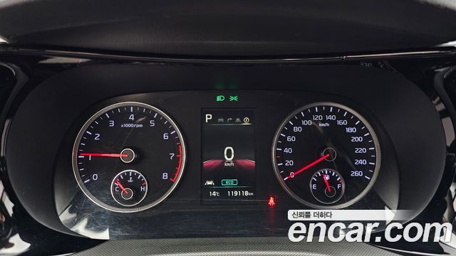 Kia K5 2022 — photo 11