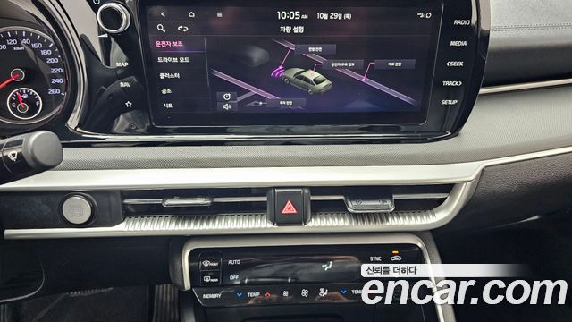 Kia K5 2022 — photo 20