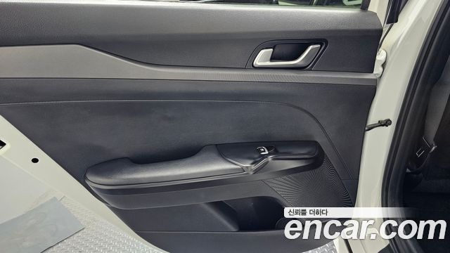 Kia K5 2022 — photo 15