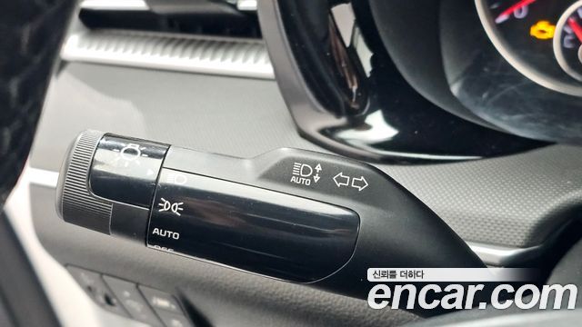 Kia K5 2022 — photo 27