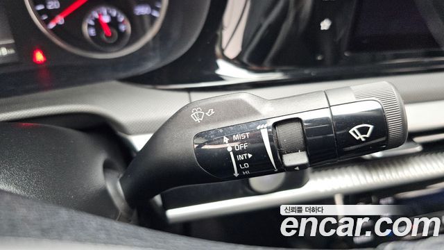 Kia K5 2022 — photo 30