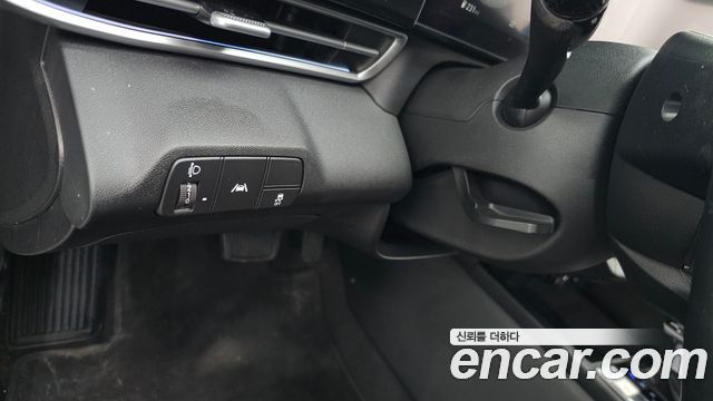 Hyundai AVANTE 2023 — photo 25