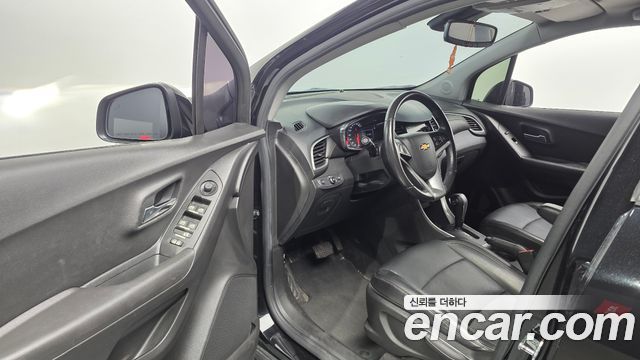 Chevrolet Korea Trax 2019 — photo 13