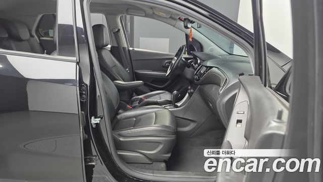 Chevrolet Korea Trax 2019 — photo 17