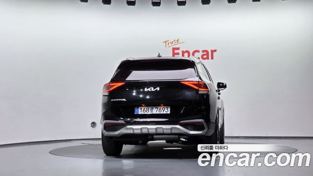 Kia Sportage 2023 — photo 4
