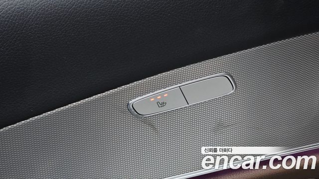 Mercedes-Benz E-Class 2018 — photo 33