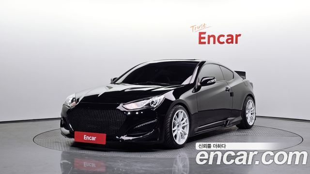 Hyundai Genesis 2010 — photo 1
