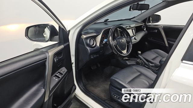 Toyota RAV4 2014 — photo 12