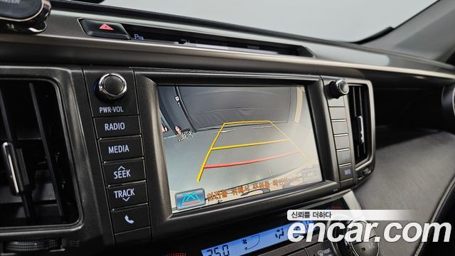 Toyota RAV4 2014 — photo 15