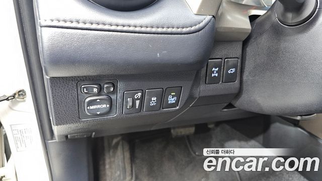 Toyota RAV4 2014 — photo 18