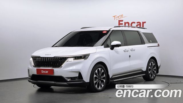 Kia Canival 2023 — photo 1