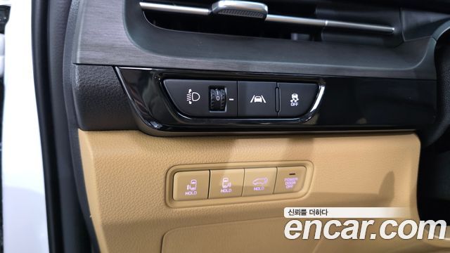 Kia Canival 2023 — photo 17
