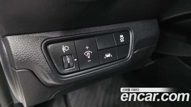 Kia K3 2020 — photo 25