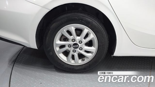 Kia K3 2020 — photo 7