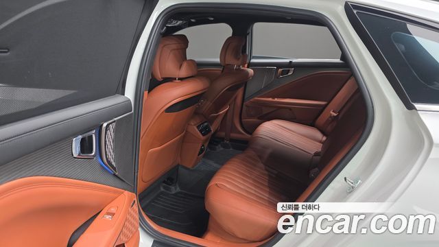 Kia K8 2025 — photo 21