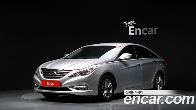 Hyundai Sonata 2013 — photo 1