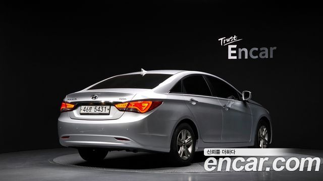 Hyundai Sonata 2013 — photo 2