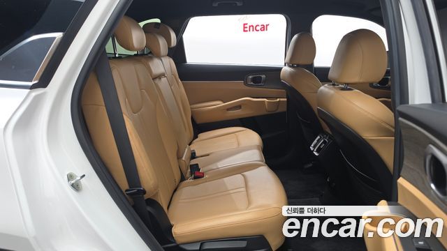 Kia Sorento 2023 — photo 17