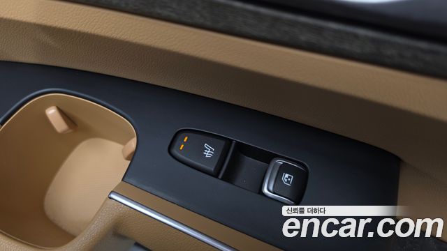Kia Sorento 2023 — photo 25