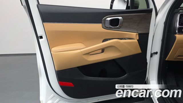 Kia Sorento 2023 — photo 14