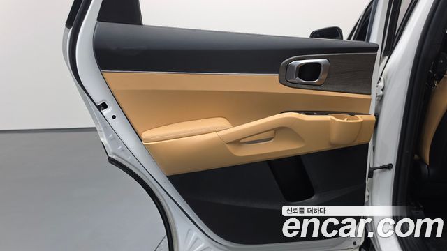 Kia Sorento 2023 — photo 15