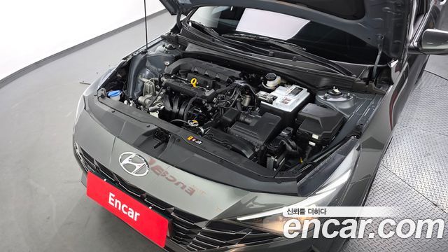 Hyundai AVANTE 2021 — photo 6