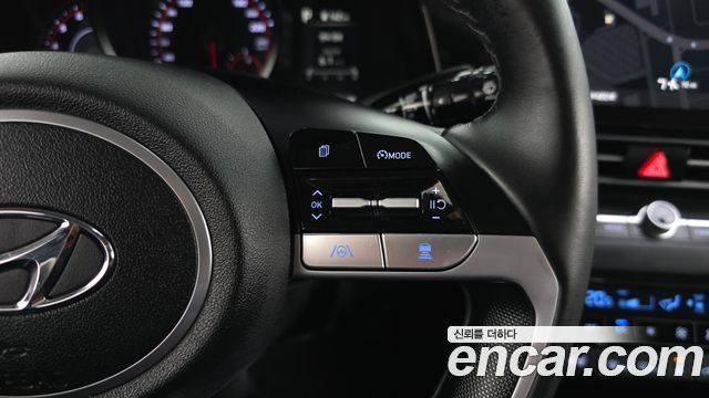 Hyundai AVANTE 2021 — photo 23