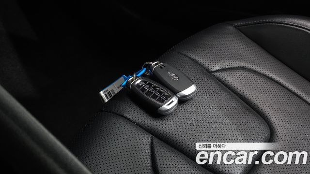Hyundai AVANTE 2021 — photo 25