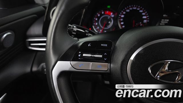 Hyundai AVANTE 2021 — photo 29